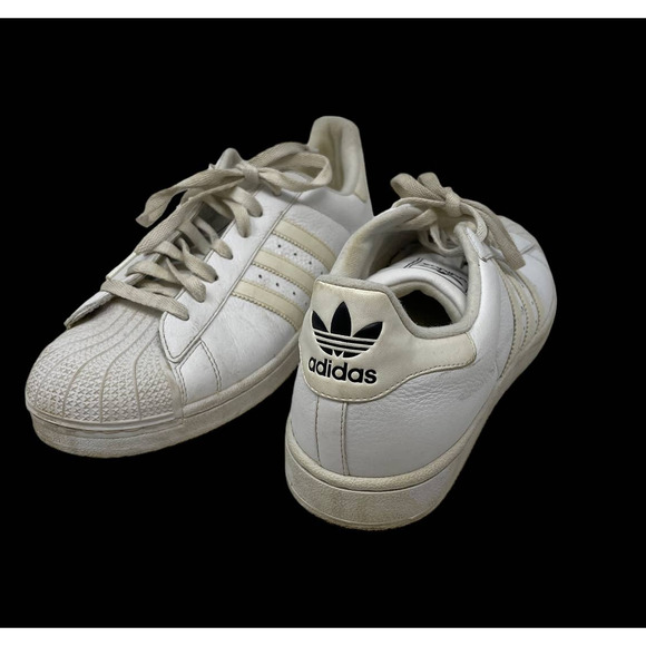 Adidas Men’s Superstar Sneakers size: 11 1/2 main image 7
